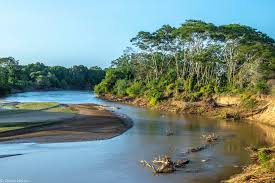 Lake in Kora National Park